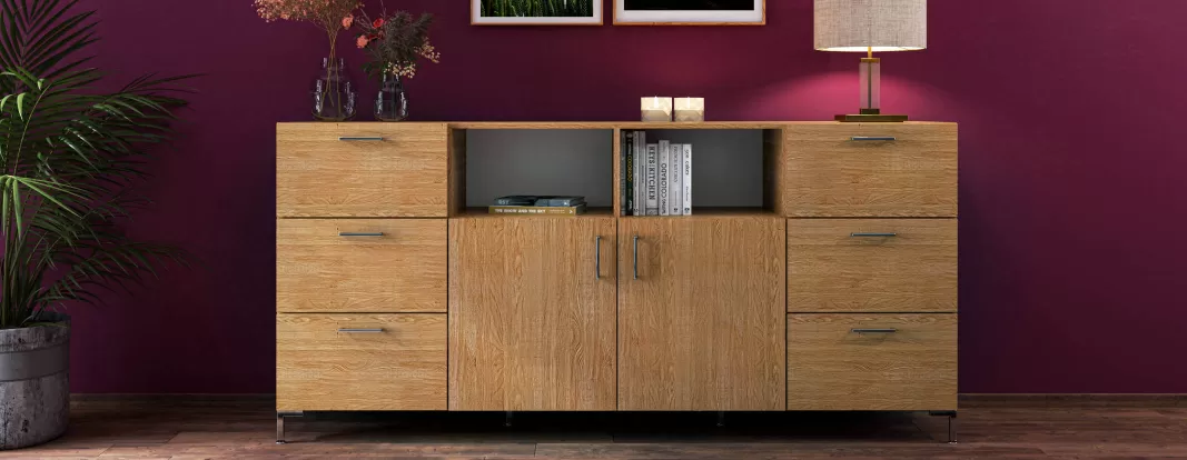 Chest of drawers in solid oak wood